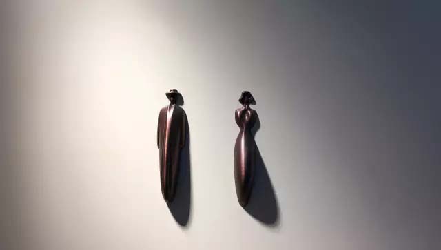  Знаки специальной формы из медного литья