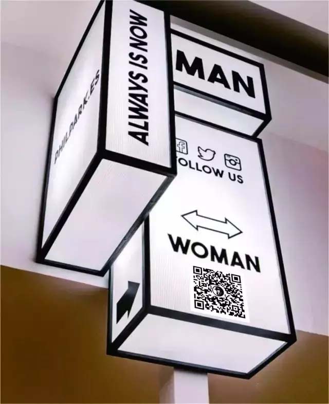 Комбинация световых коробов со светодиодной подсветкой