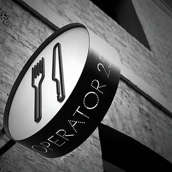  Символы точечной матрицы на внешней рамке круглого светового короба