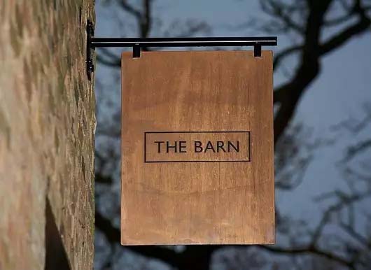 Резьба по дереву краской