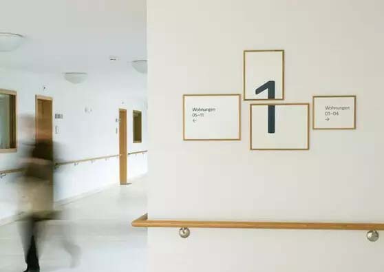 Комбинированные знаки для вышивания фоторамок