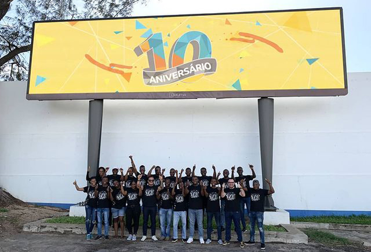 уличный светодиодный рекламный щит Africa.jpg