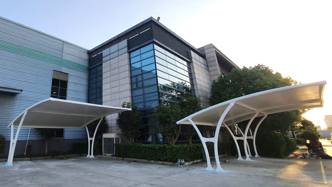 Архитектурные тканевые натяжные мембранные автомобильные навесы